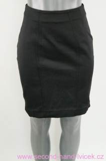 Černá pouzdrová sukně na zip H&M vel. 36