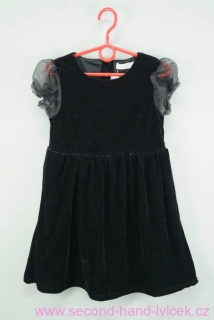 Dívčí černé sametové šaty vel. 128