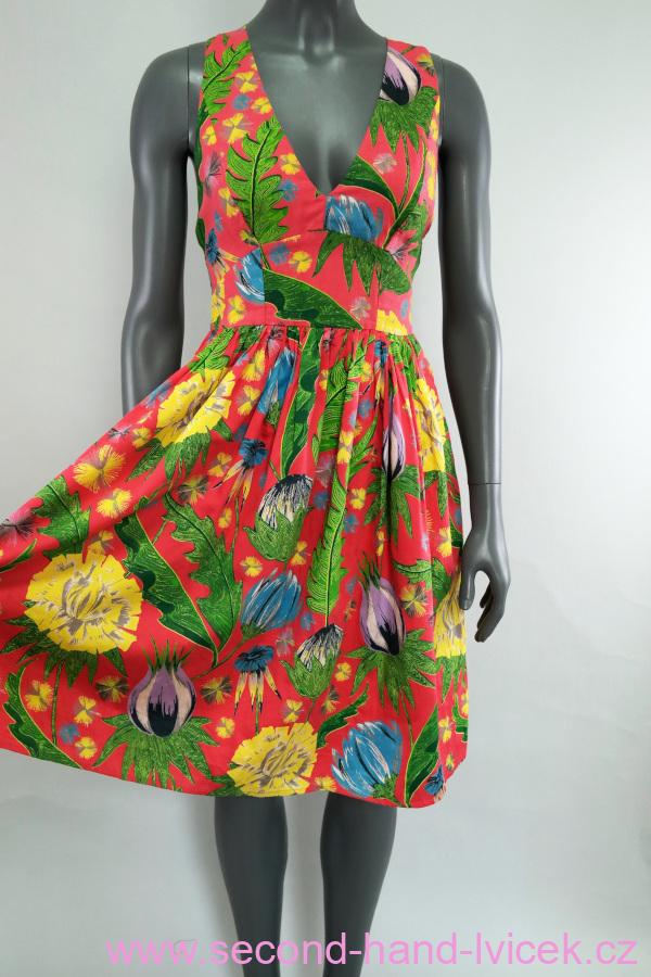Letní šaty s tropickým vzorem French Connection vel. 36
