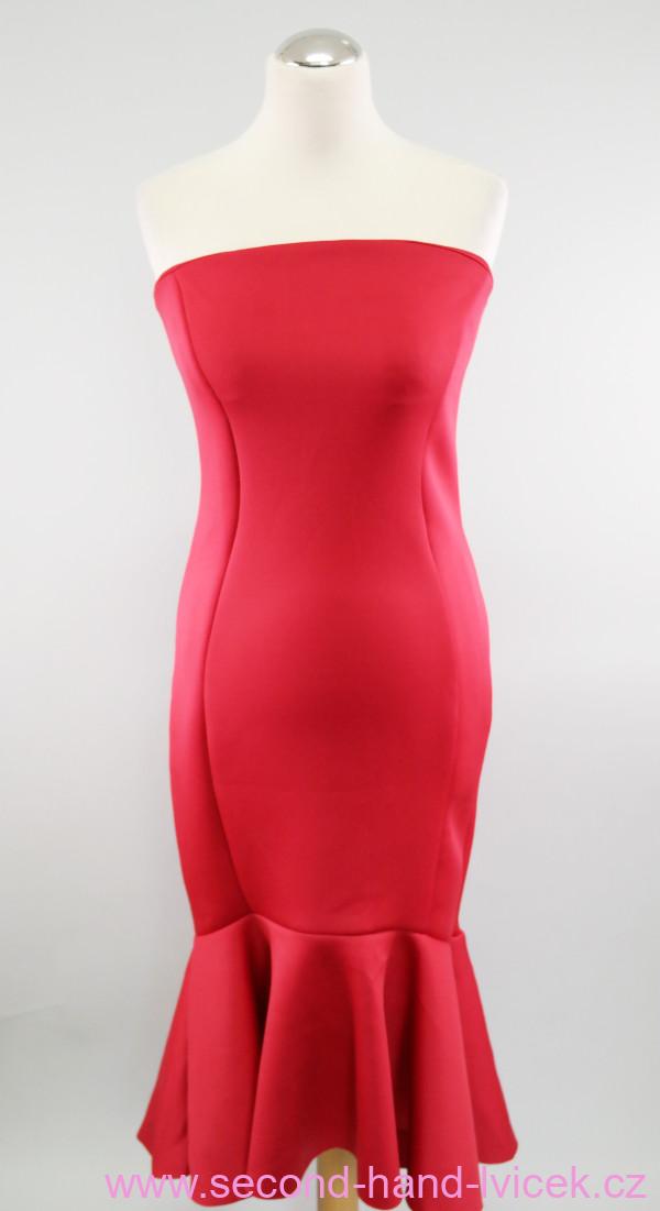 Červené šaty bez ramínek střih "mořská panna" EDGE STREET vel. 40