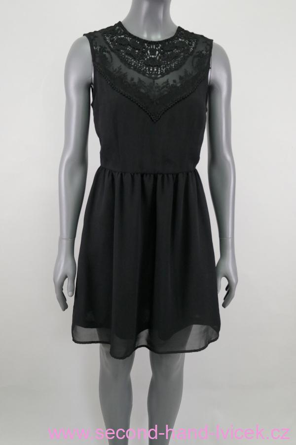 Černé šaty s krajkovou vsadkou H&M vel. 36