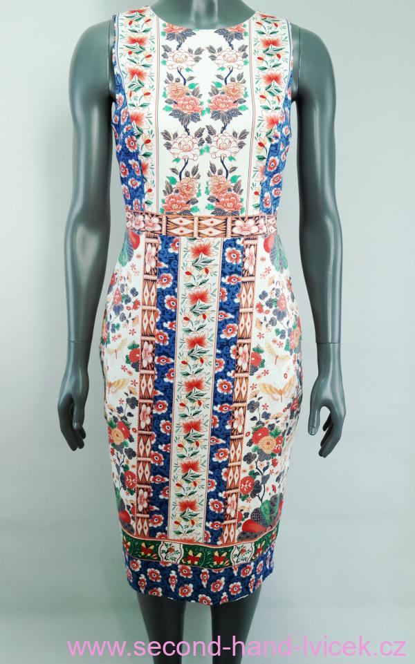 Květované pouzdrové šaty OASIS vel. 38