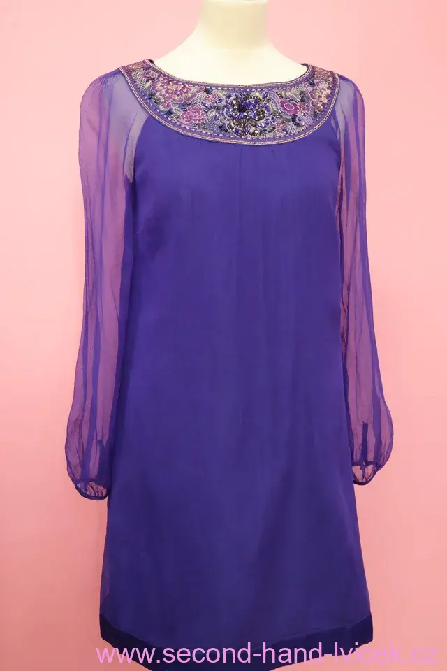 monsoon fialové hedvábné šaty s krásnou výšivkou vel. 38