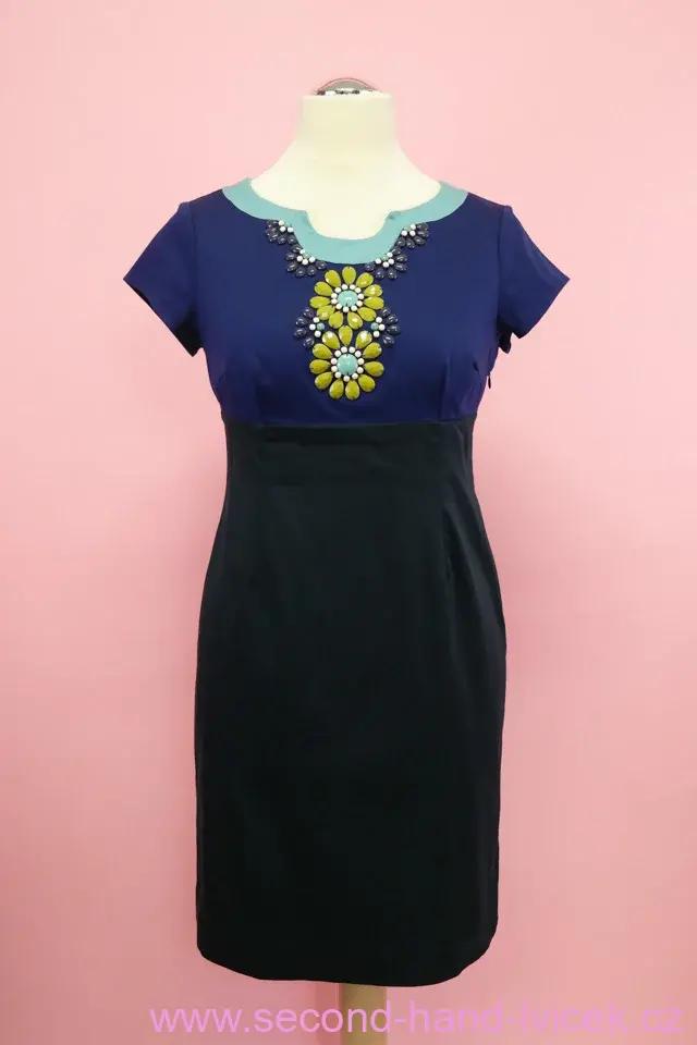 BODEN pouzdrové šaty s korálkovou aplikací vel. 40