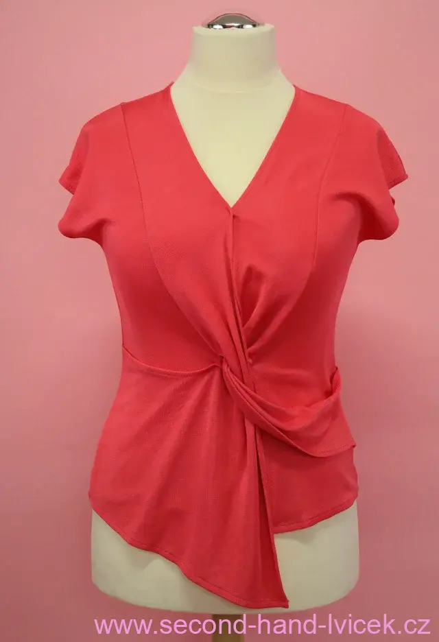 next halenka s řasením vel. 40