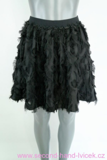 Černá sukně s třásněmi H&M vel. 36